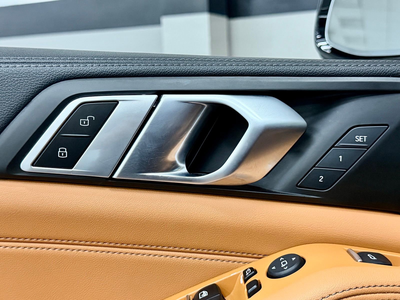 Used 2023 BMW X5 sDrive40i w/ Premium Package image 23