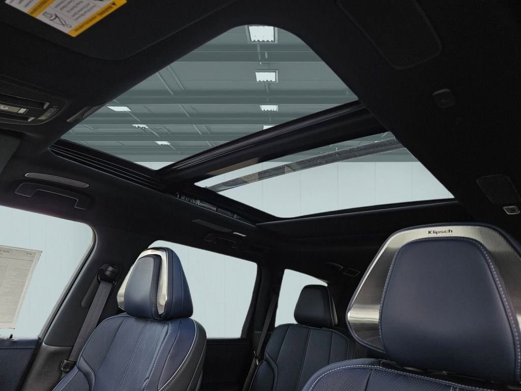 New 2026 INFINITI QX80 4WD w/ Sport Exterior Package image 13