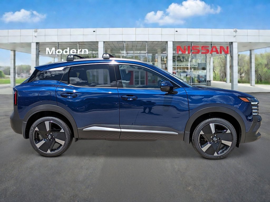 New 2026 Nissan Kicks SR FWD image 6