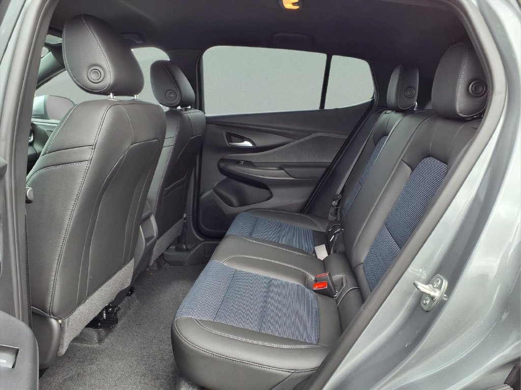 New 2026 Buick Envista Sport Touring w/ Convenience I Package FWD image 23