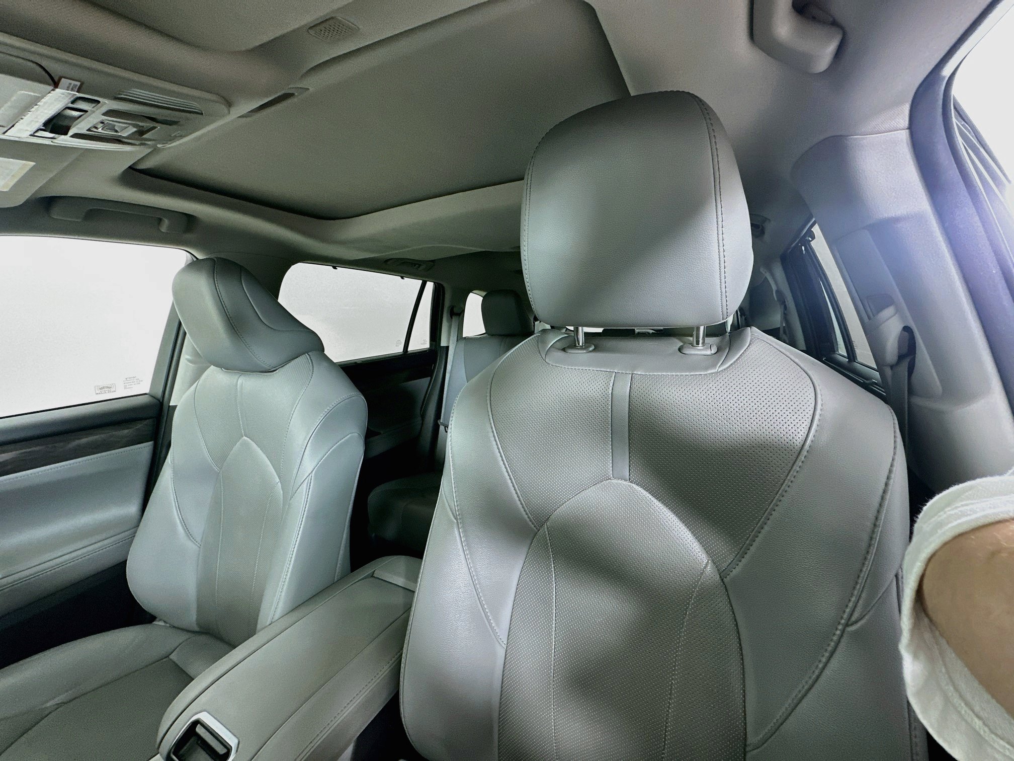 Certified 2020 Toyota Highlander Limited w/ Protection Package #3 AWD/4WD image 22