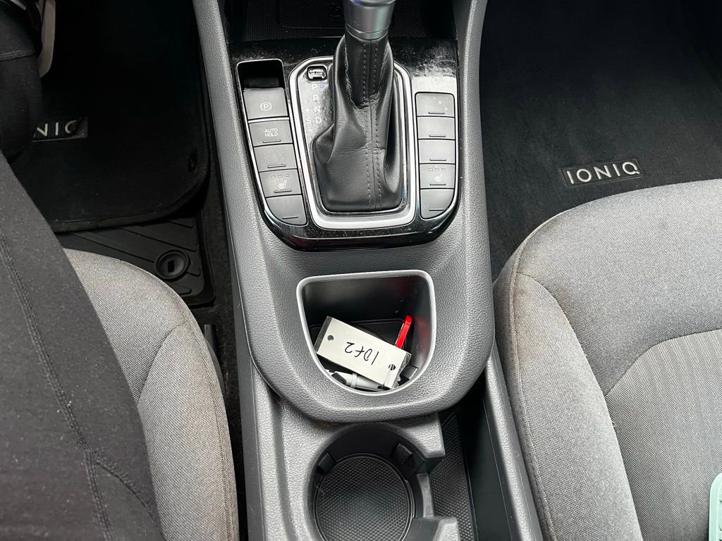 Used 2022 Hyundai Ioniq SEL image 24