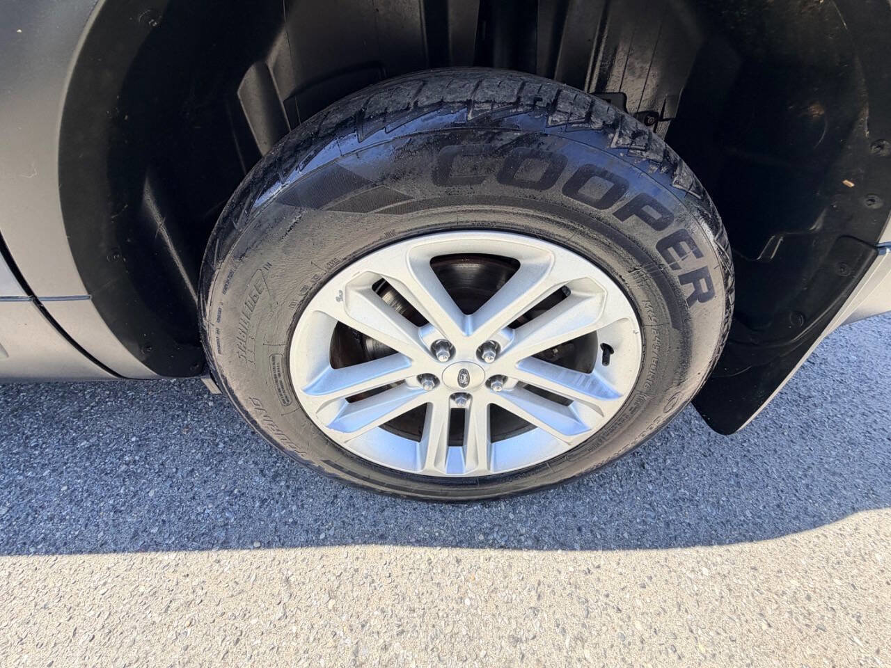 Used 2016 Ford Explorer 4WD image 13