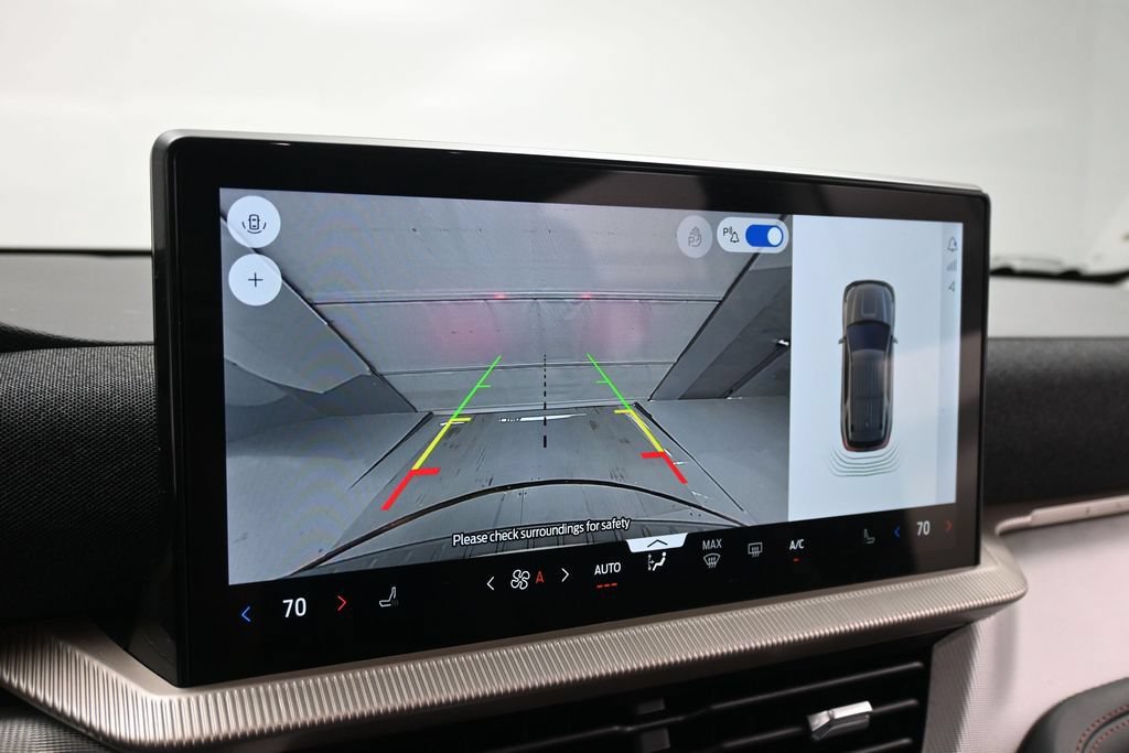 Certified 2025 Ford Explorer Active RWD image 15