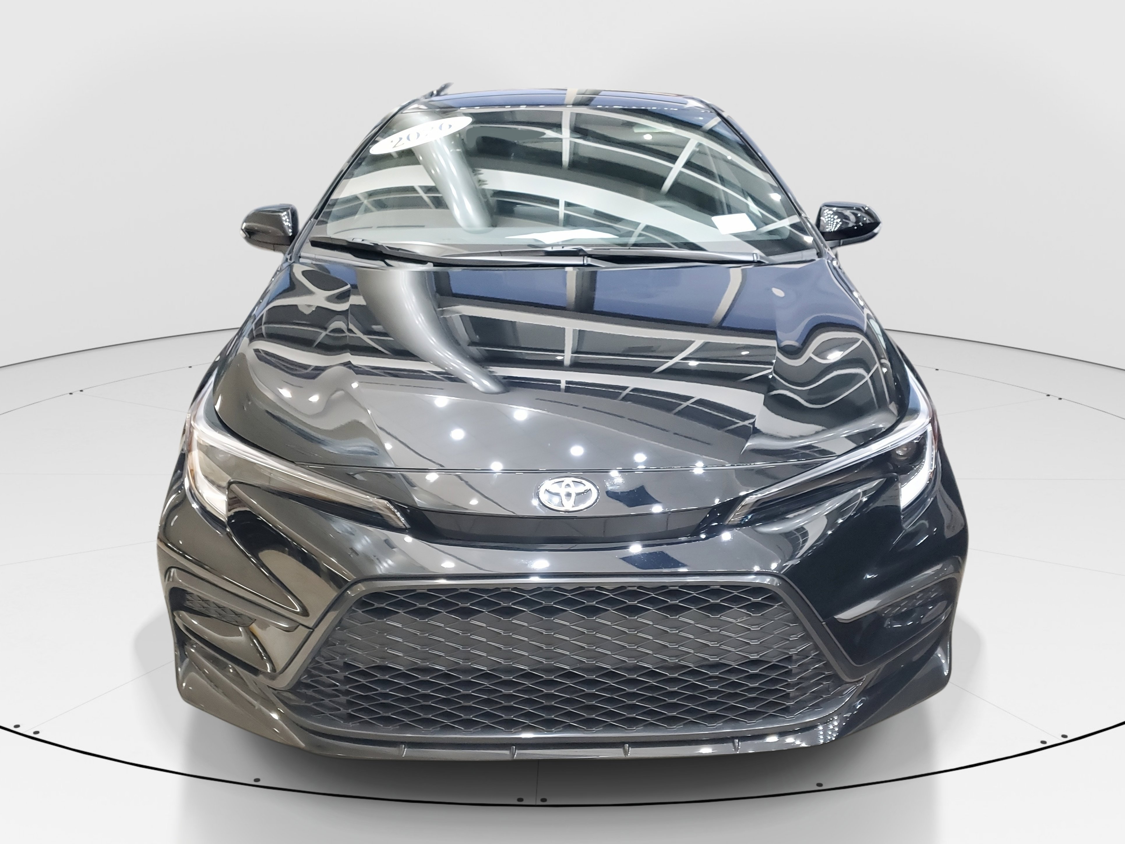 Certified 2026 Toyota Corolla SE FWD image 2