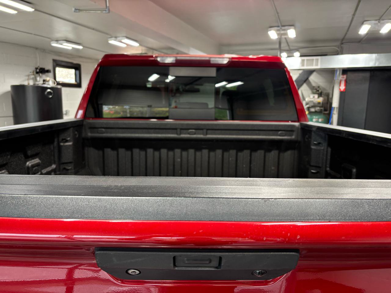 Used 2020 Chevrolet Silverado 1500 RST w/ All-Star Edition AWD/4WD image 10
