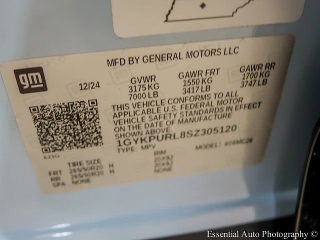 New 2025 Cadillac Lyriq Sport w/ LPO, Floor Liner Package image 22