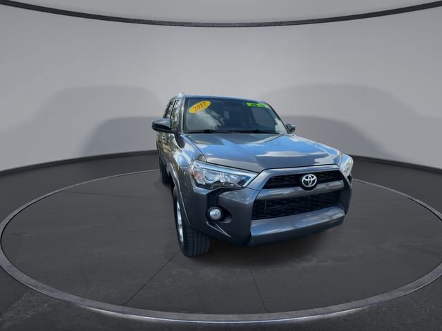 Used 2017 Toyota 4Runner SR5 image 3