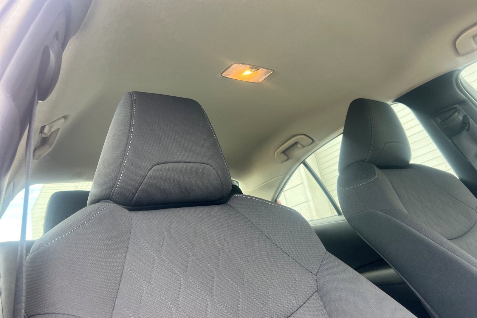 Used 2021 Toyota Corolla LE image 16