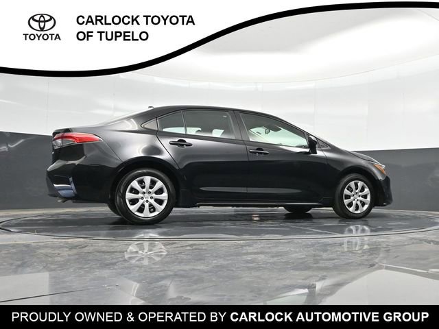 Used 2024 Toyota Corolla LE FWD image 39