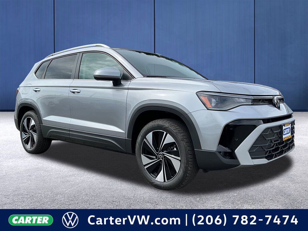 New 2025 Volkswagen Taos SE image 1