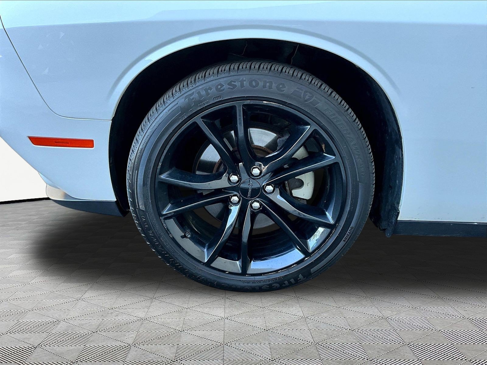 Used 2016 Dodge Challenger SXT Plus RWD image 30