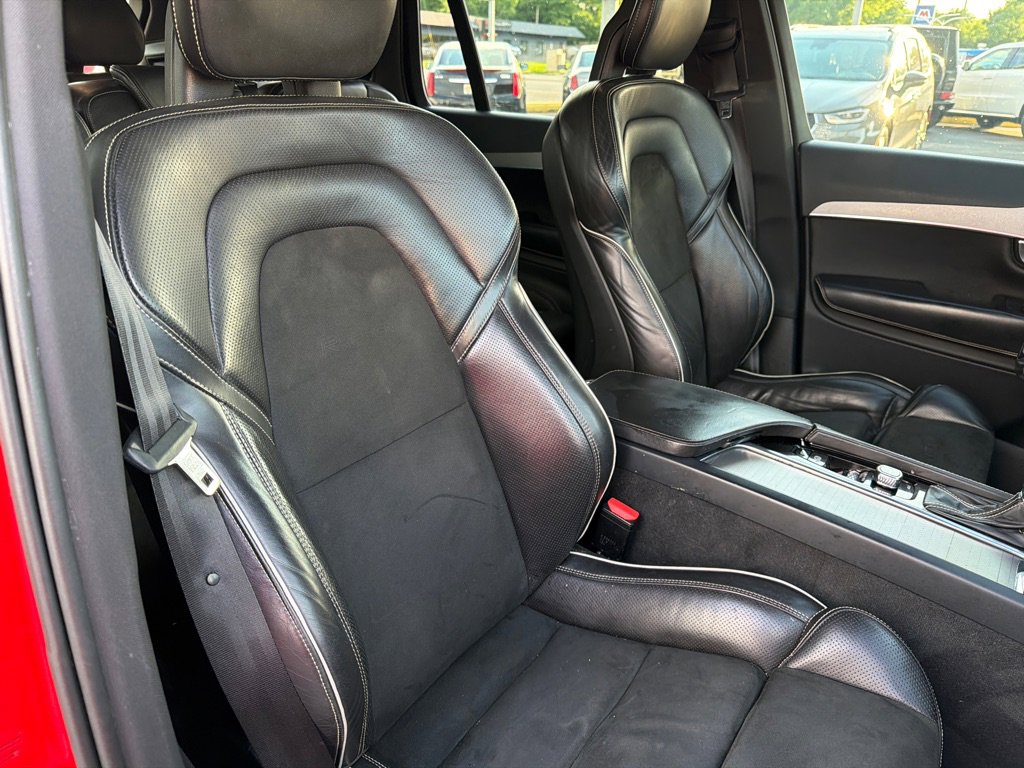 Used 2016 Volvo XC90 T6 R-Design w/ Vision Package AWD/4WD image 44