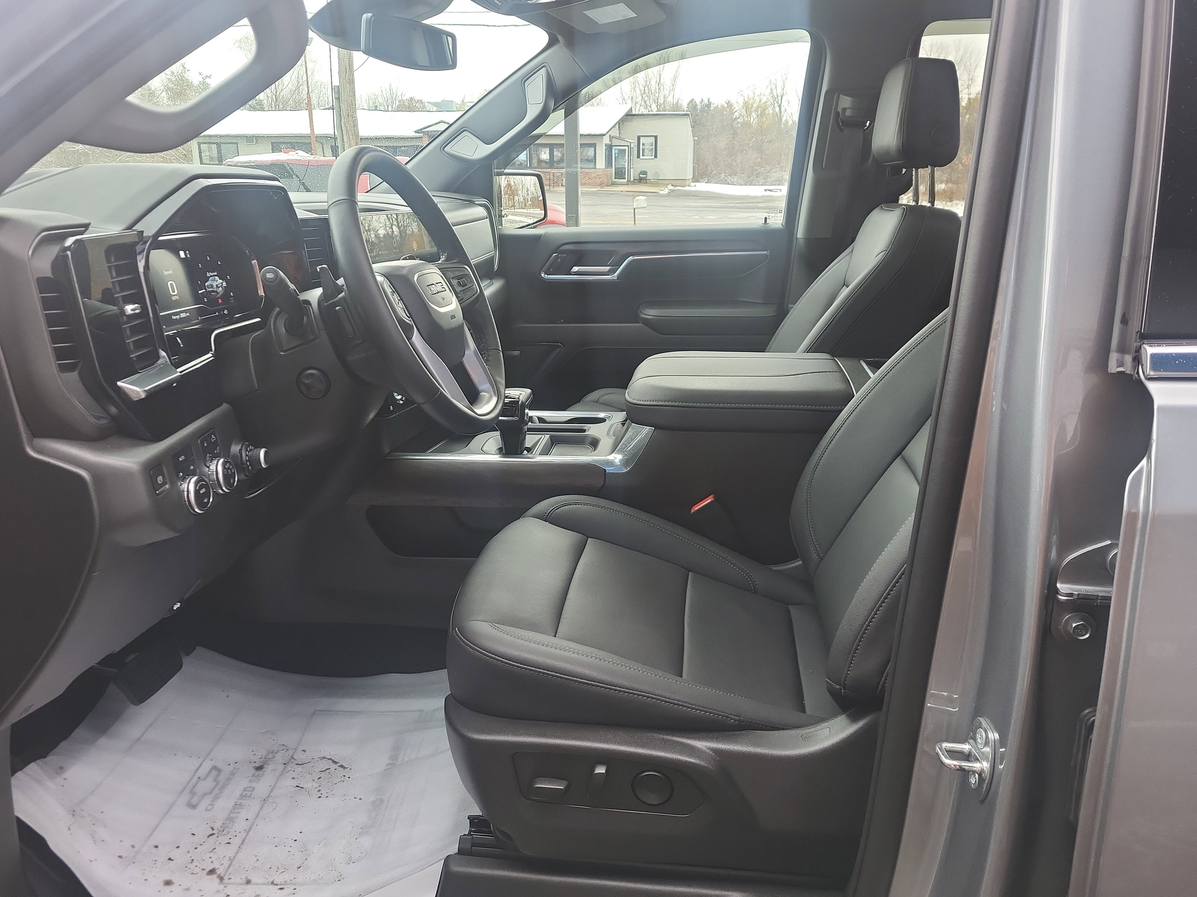 Certified 2023 GMC Sierra 1500 SLT w/ SLT Premium Package image 5