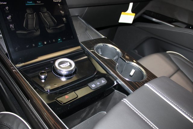 New 2026 Cadillac Escalade ESV Luxury w/ Touring Package image 22