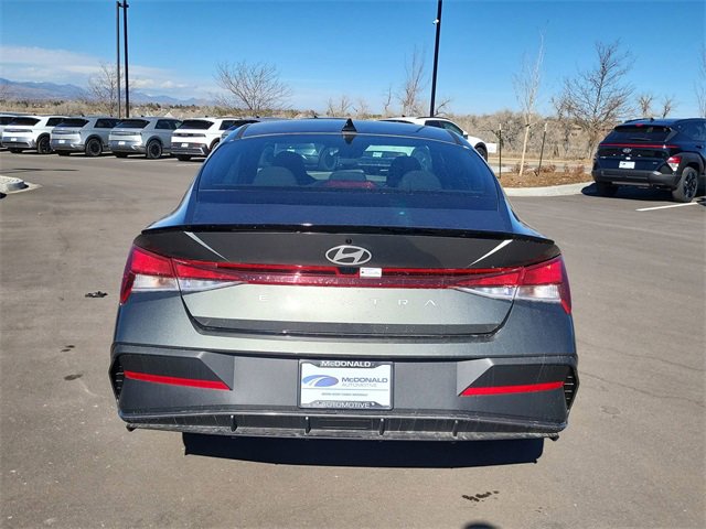 Certified 2025 Hyundai Elantra Sport image 22