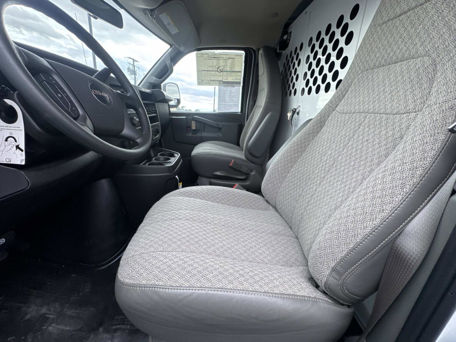 New 2025 GMC Savana 2500 w/ Driver Convenience Package RWD image 16