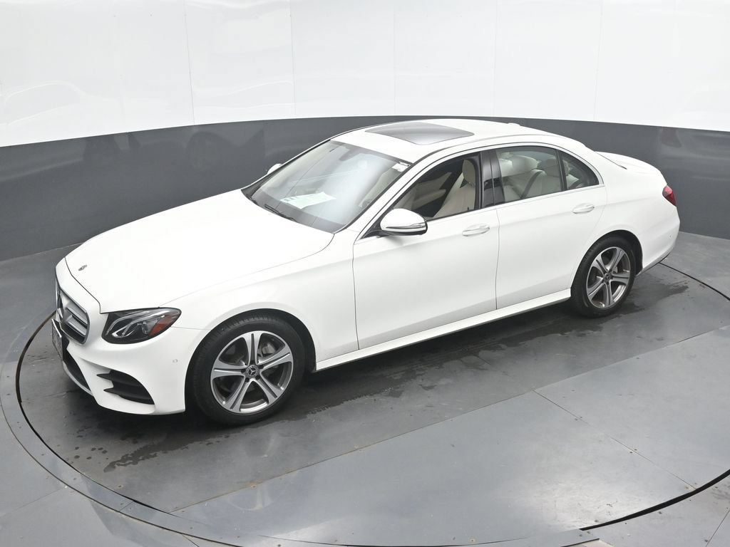 Used 2018 Mercedes-Benz E 300 4MATIC image 36