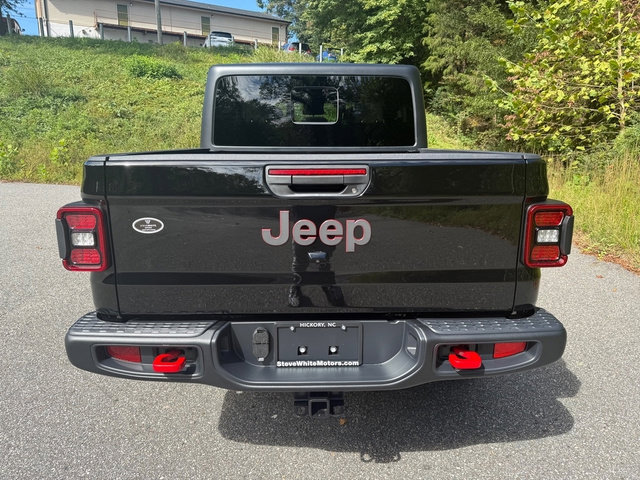 New 2025 Jeep Gladiator Rubicon image 8