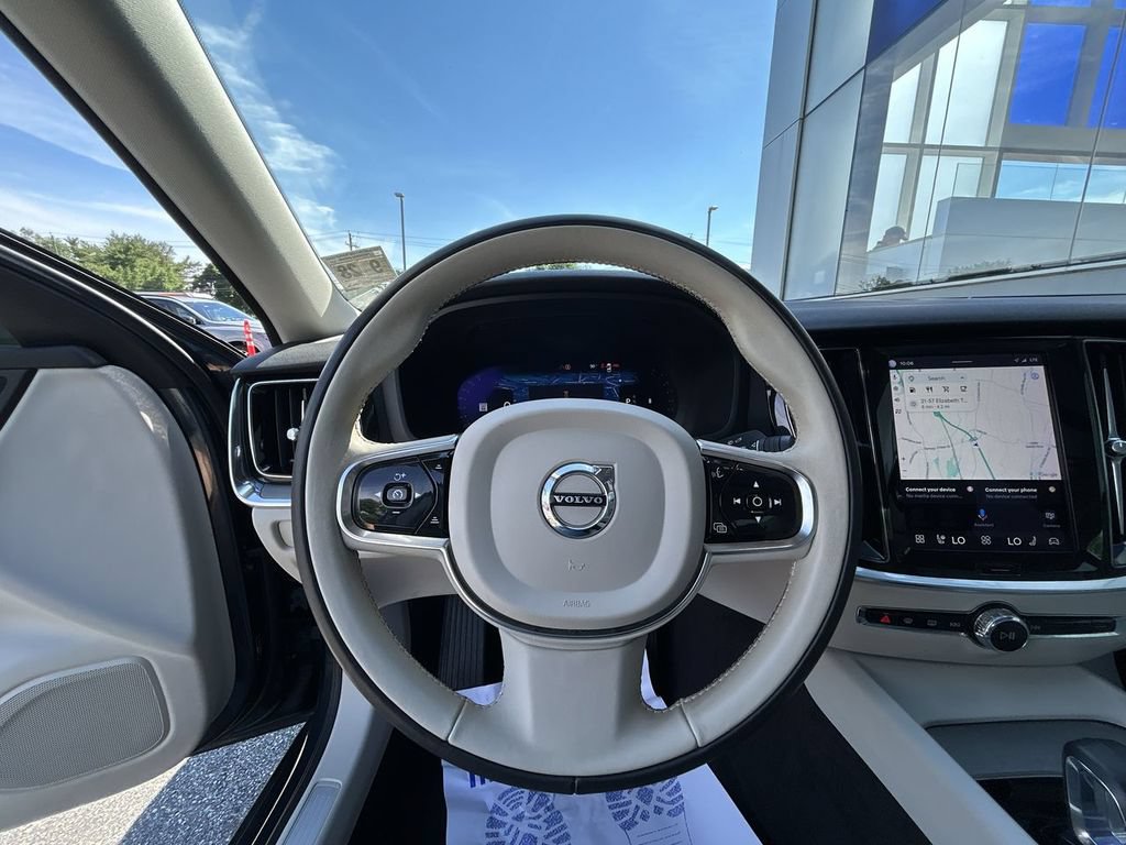 Certified 2024 Volvo S60 B5 Plus w/ Climate Package AWD/4WD image 18