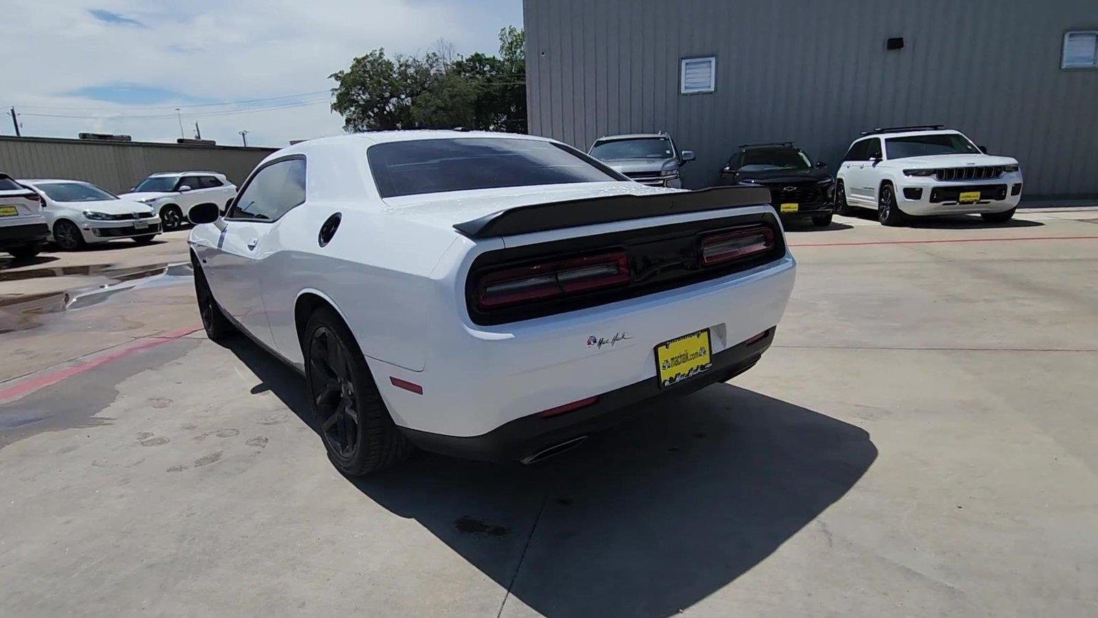 Used 2023 Dodge Challenger R/T w/ Blacktop Package RWD image 7
