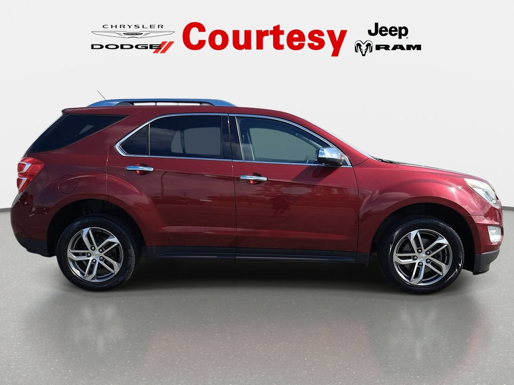 Used 2017 Chevrolet Equinox Premier w/ Enhanced Convenience Package FWD image 2