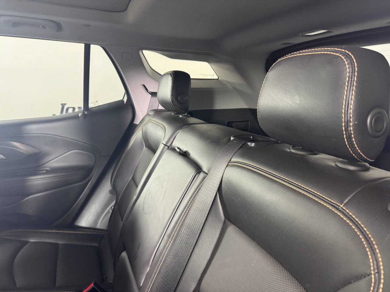 Used 2020 GMC Terrain SLT w/ Preferred Package FWD image 11