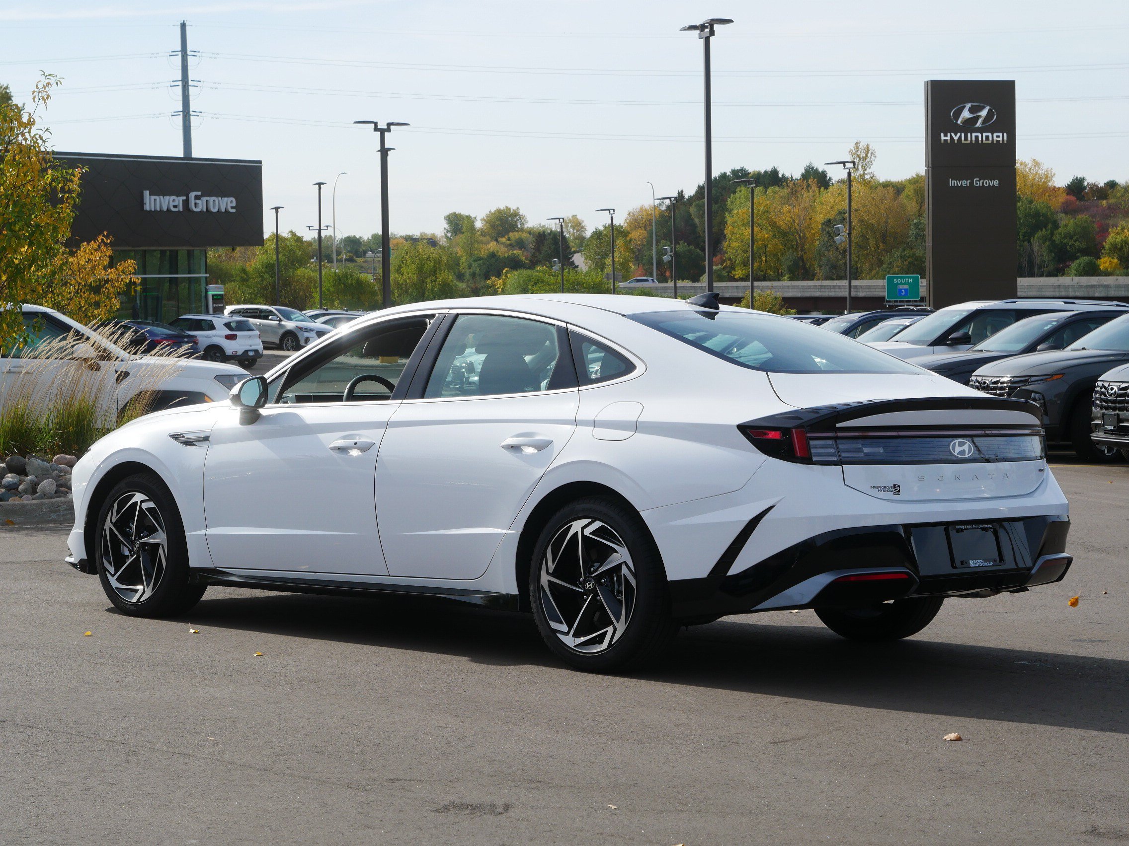 Certified 2026 Hyundai Sonata SEL AWD/4WD image 8