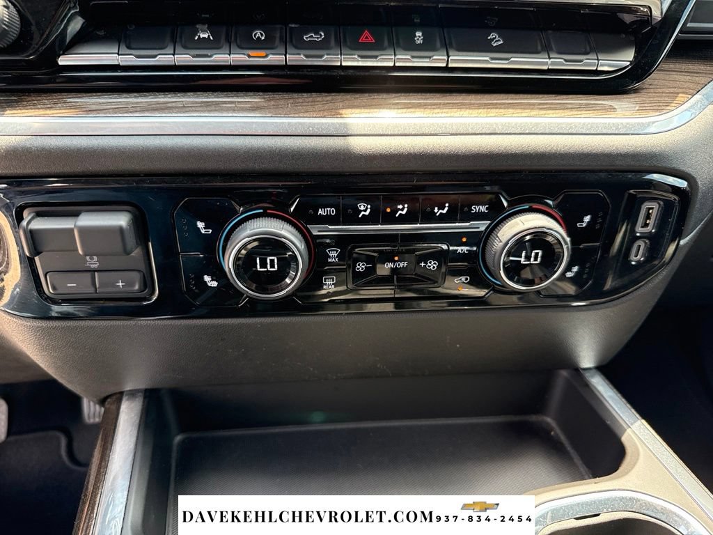 Used 2023 Chevrolet Silverado 1500 LT AWD/4WD image 15