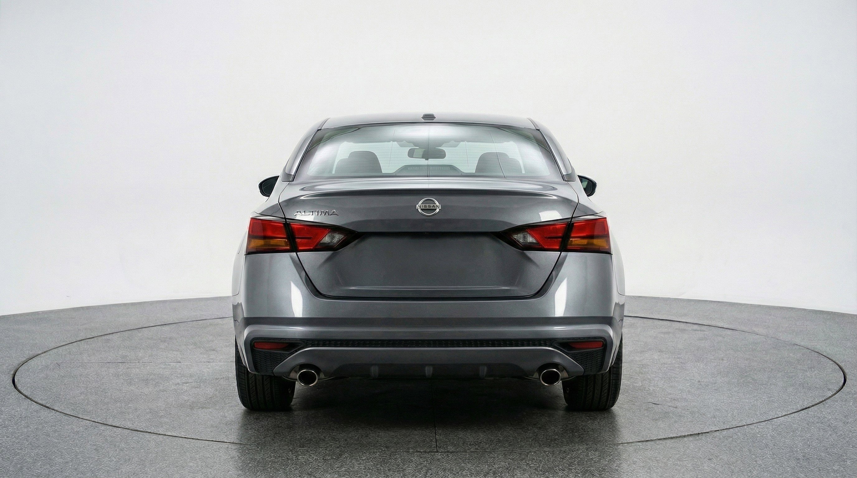 Used 2025 Nissan Altima 2.5 SV image 7