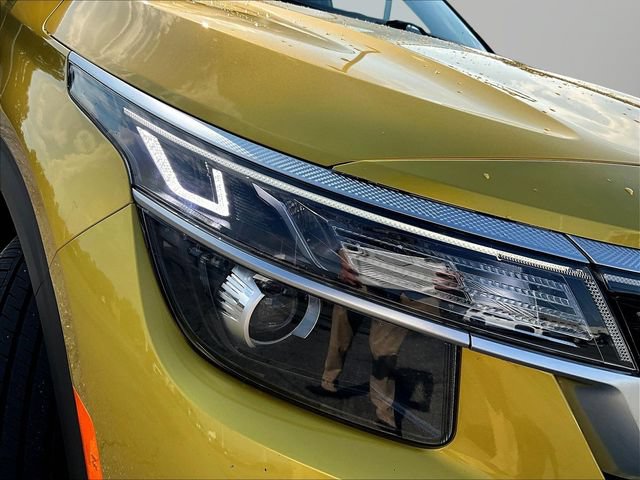 Certified 2022 Kia Seltos S AWD/4WD image 37