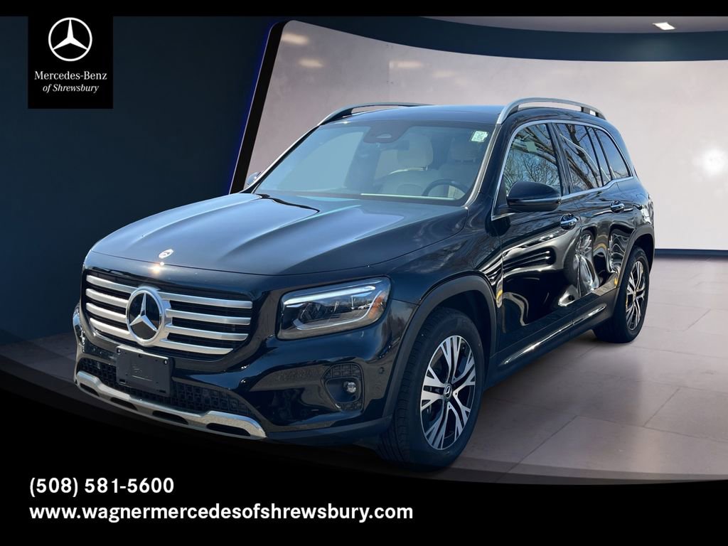Certified 2026 Mercedes-Benz GLB 250 4MATIC image 1