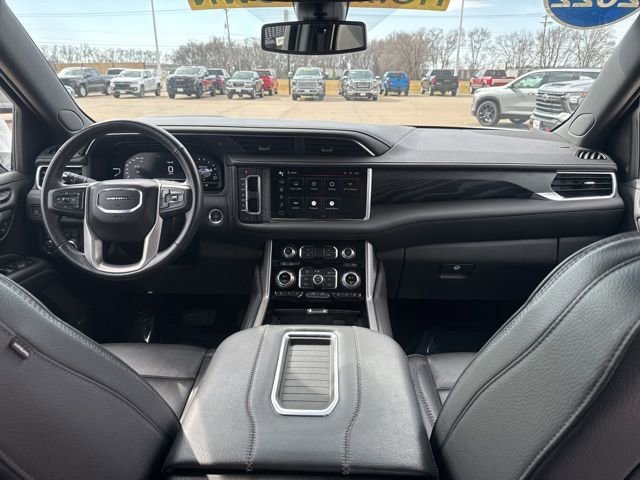 Used 2022 GMC Yukon XL Denali image 52