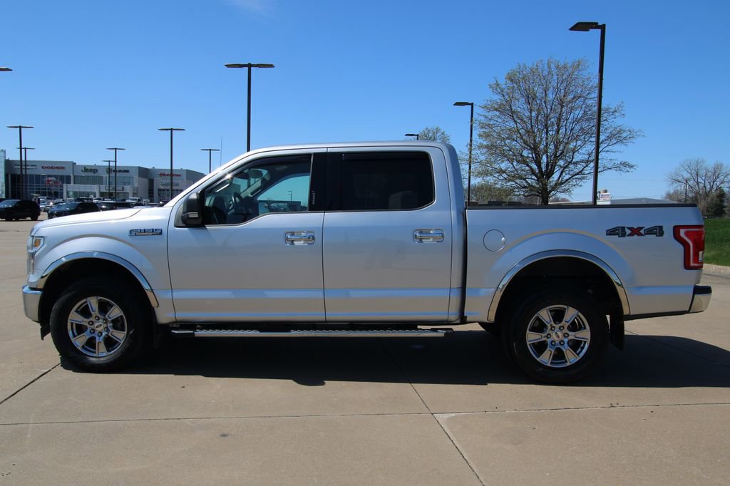 Used 2017 Ford F150 XLT w/ Equipment Group 302A Luxury image 16