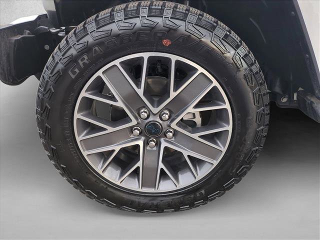 Used 2024 Jeep Wrangler High Altitude image 24
