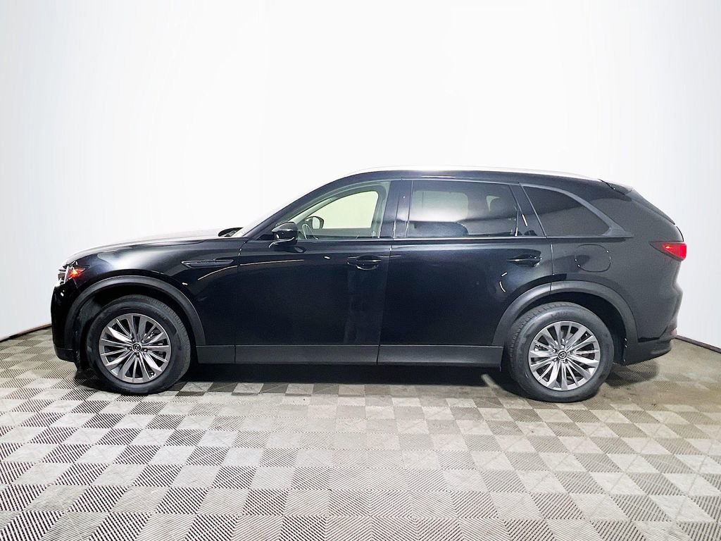 Used 2024 MAZDA CX-90 3.3 Turbo w/ Preferred Plus image 4