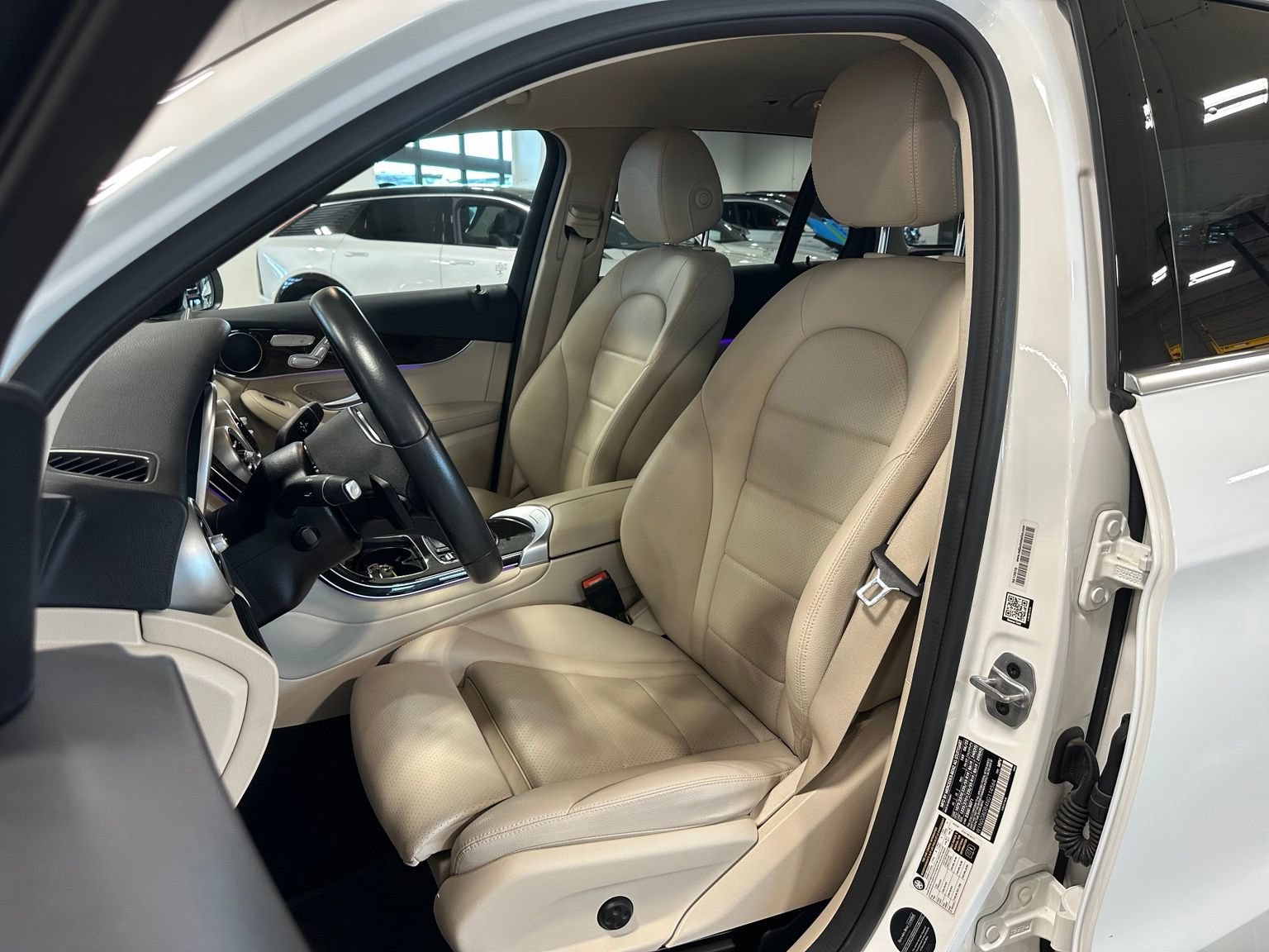 Used 2022 Mercedes-Benz GLC 300 image 13
