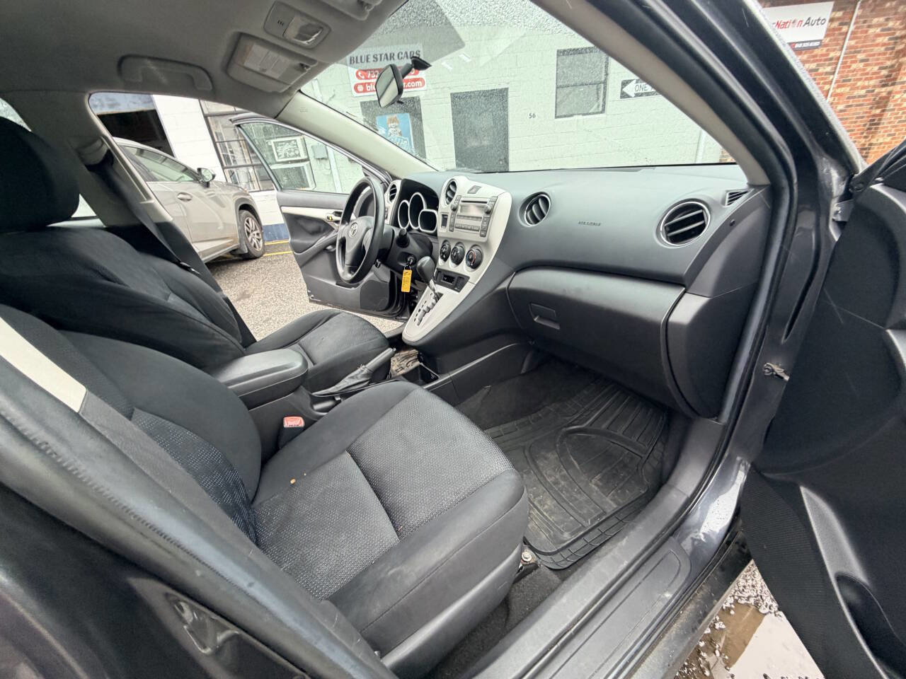 Used 2009 Toyota Matrix image 18
