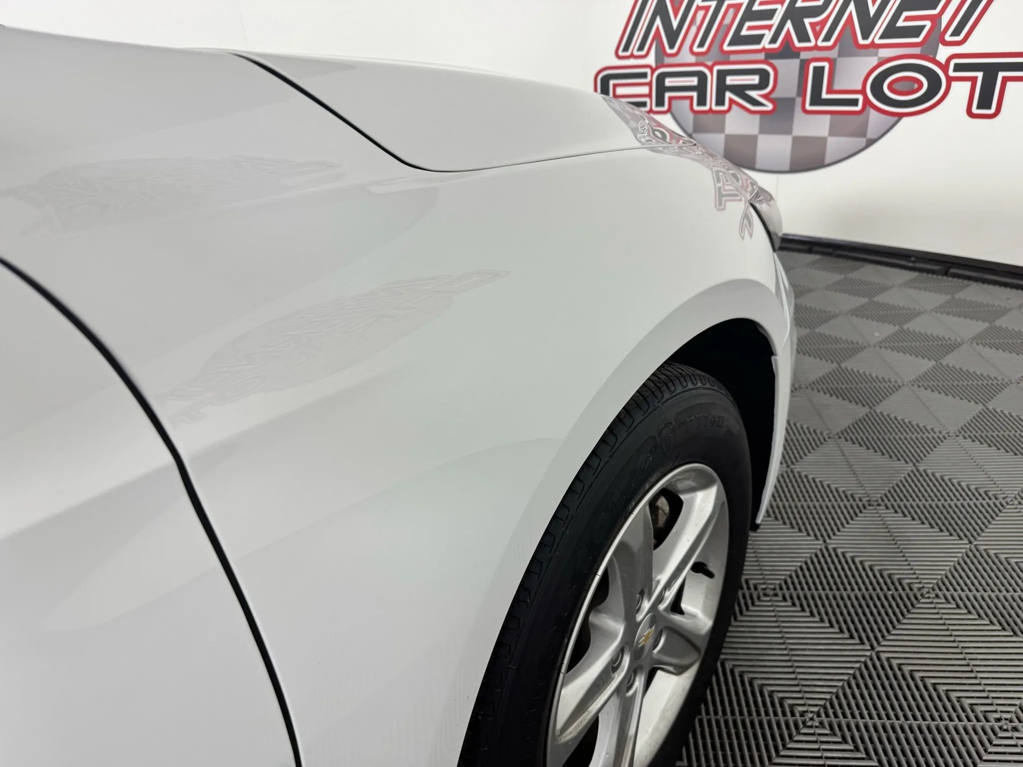 Used 2023 Chevrolet Malibu LS image 31