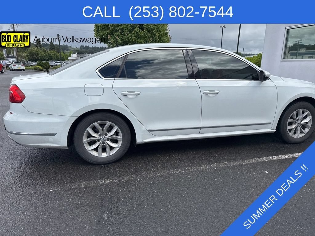 Used 2016 Volkswagen Passat 1.8T S FWD image 5