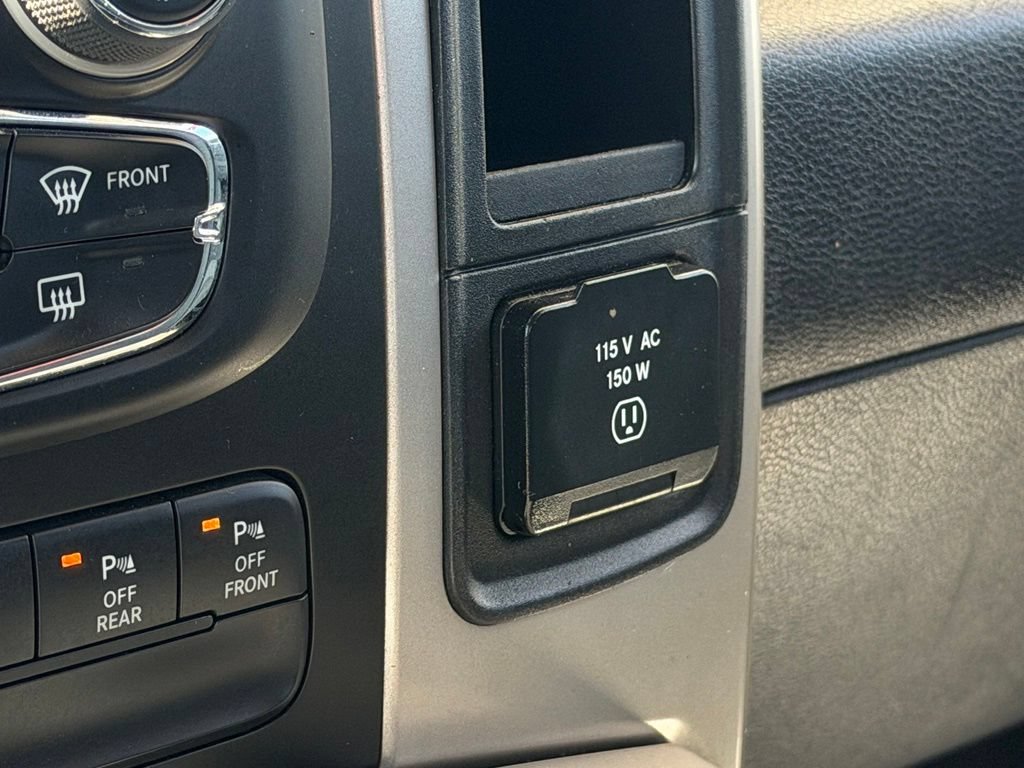 Used 2017 RAM 1500 Big Horn AWD/4WD image 23