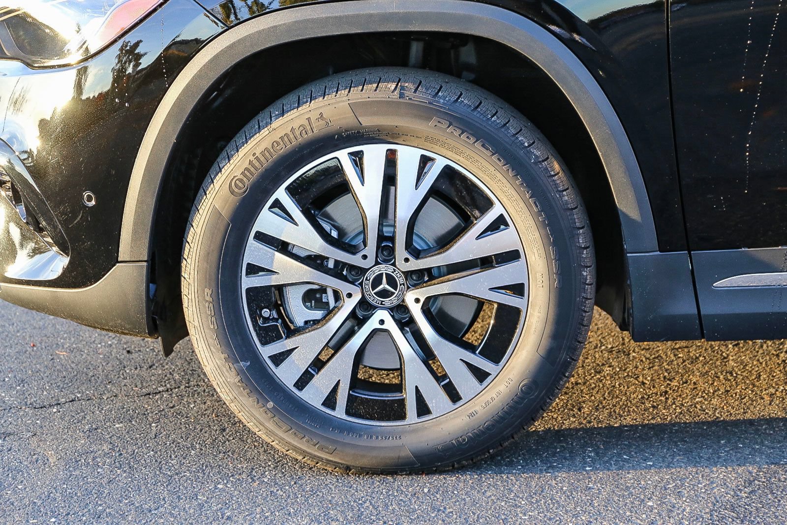 Used 2025 Mercedes-Benz GLA 250 4MATIC image 11