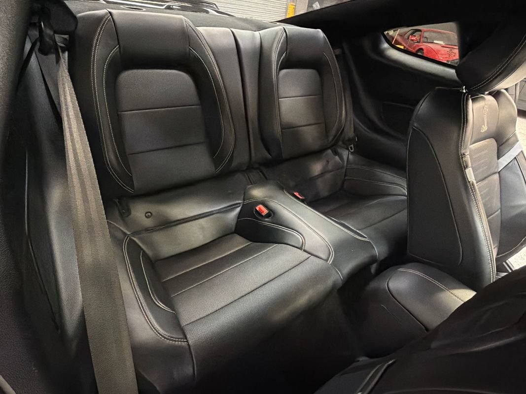 Used 2020 Ford Mustang Shelby GT500 w/ Technology Package RWD image 35