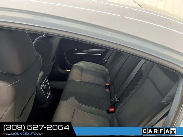 Used 2022 Dodge Charger SXT image 10