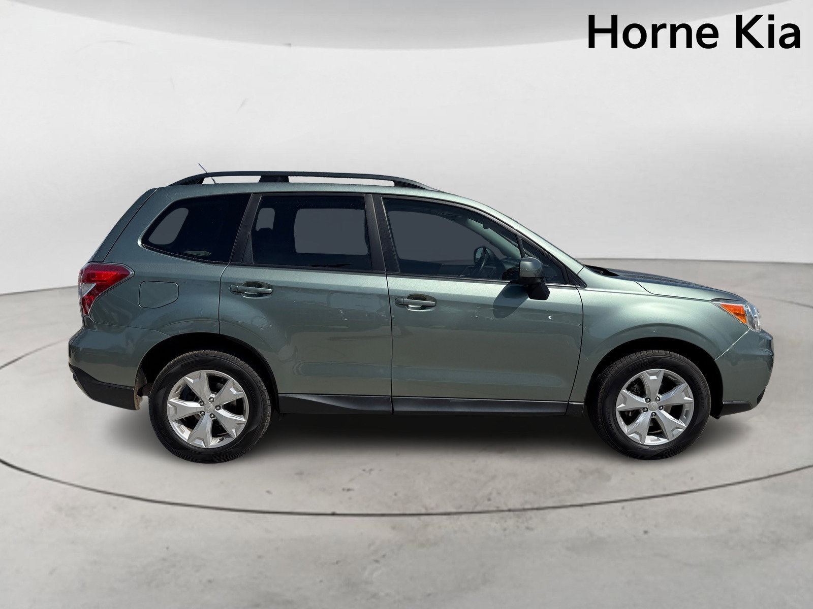 Used 2015 Subaru Forester 2.5i Premium w/ Popular Package #2 image 3