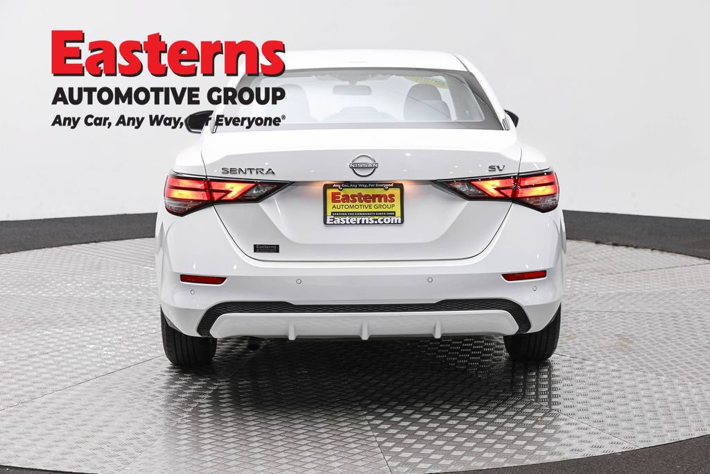 Used 2024 Nissan Sentra SV FWD image 8