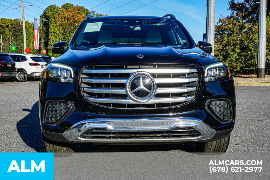 Used 2025 Mercedes-Benz GLS 450 4MATIC image 9