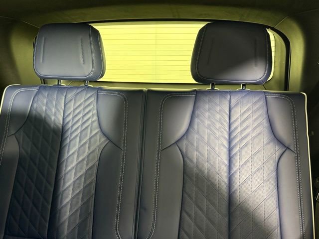 New 2026 Cadillac Vistiq Premium Luxury image 26