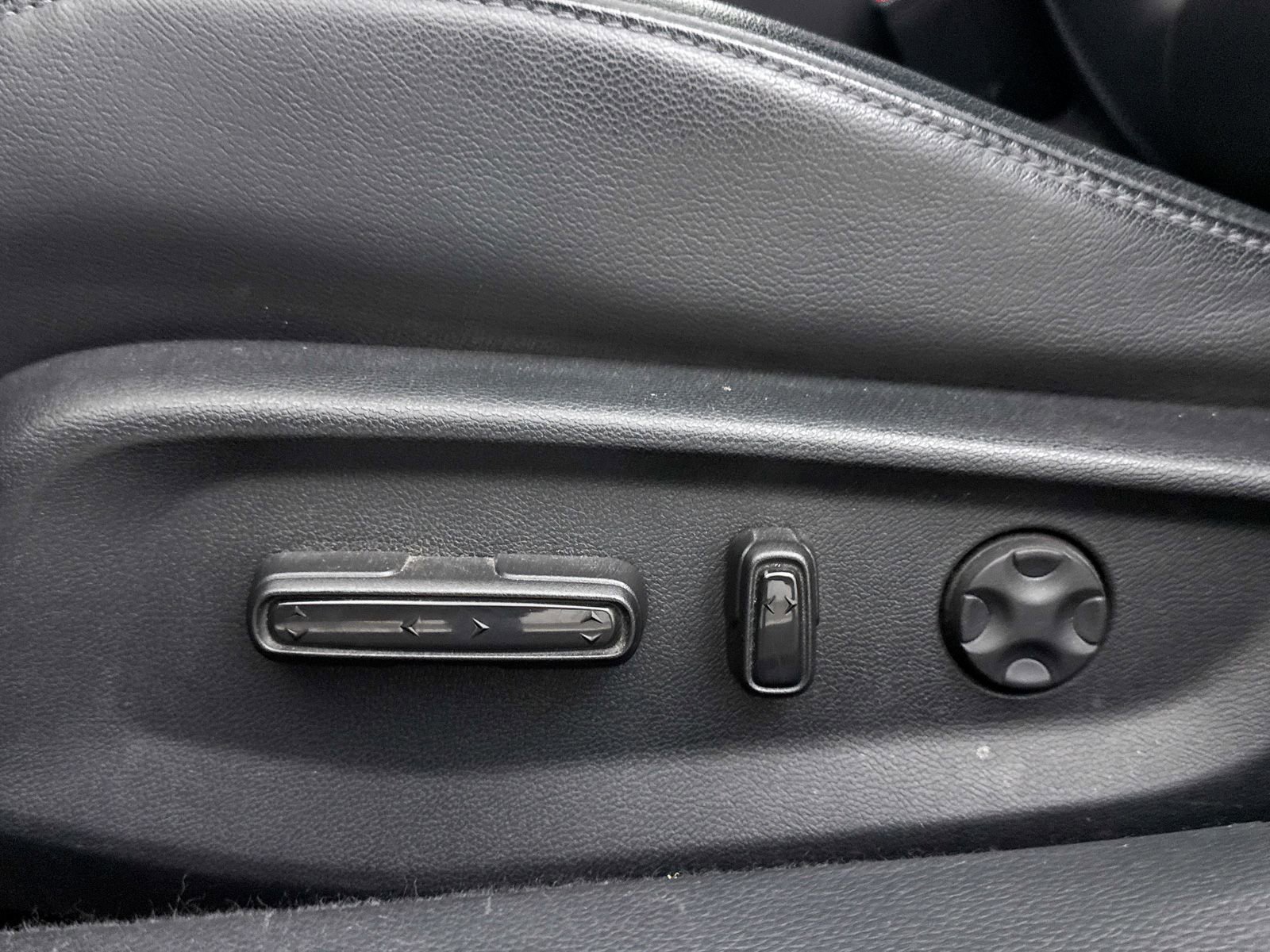 Used 2018 Honda Accord EX-L image 23