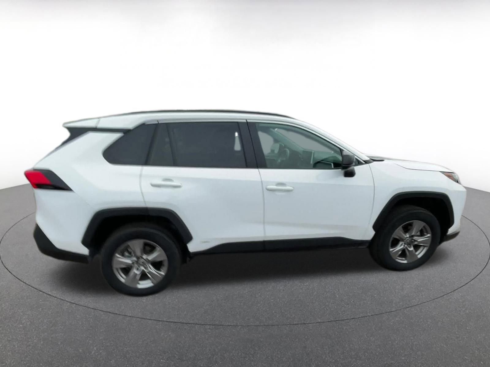 Used 2025 Toyota RAV4 LE image 16